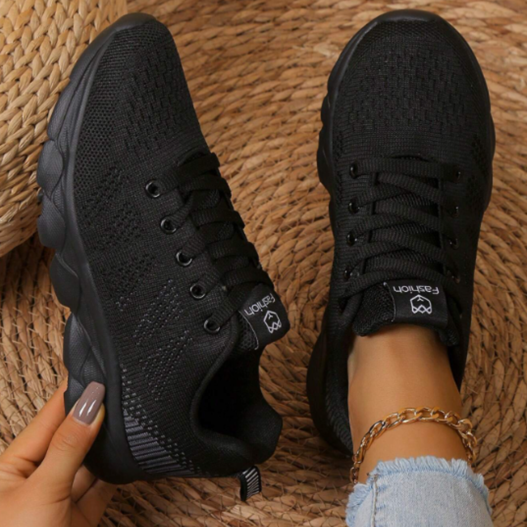 Sneakerssporty Lace-Up Sneakers With Non-Slip Sole