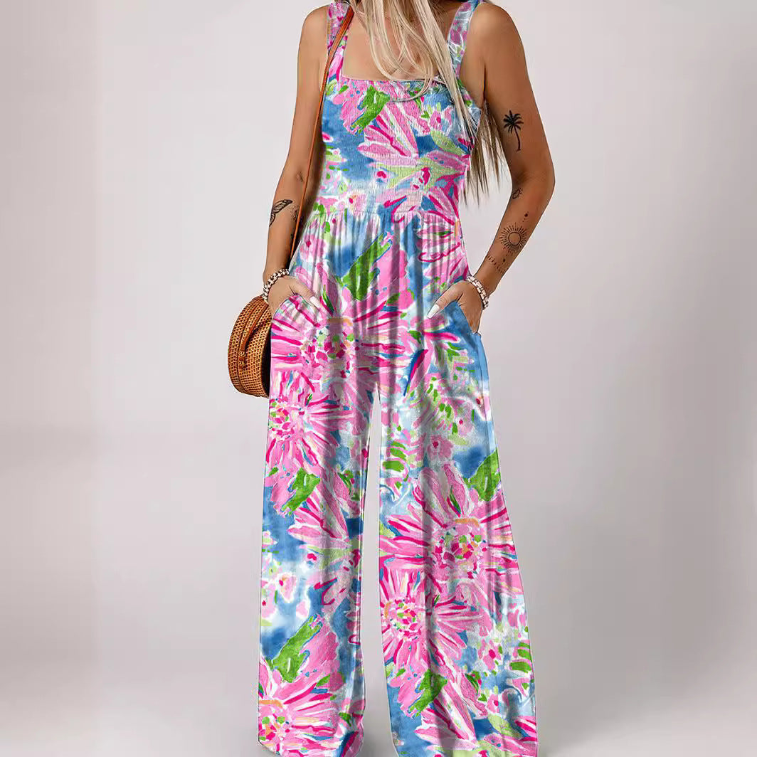 Women's airy floral print jumpsuit in maxi format with practical pockets