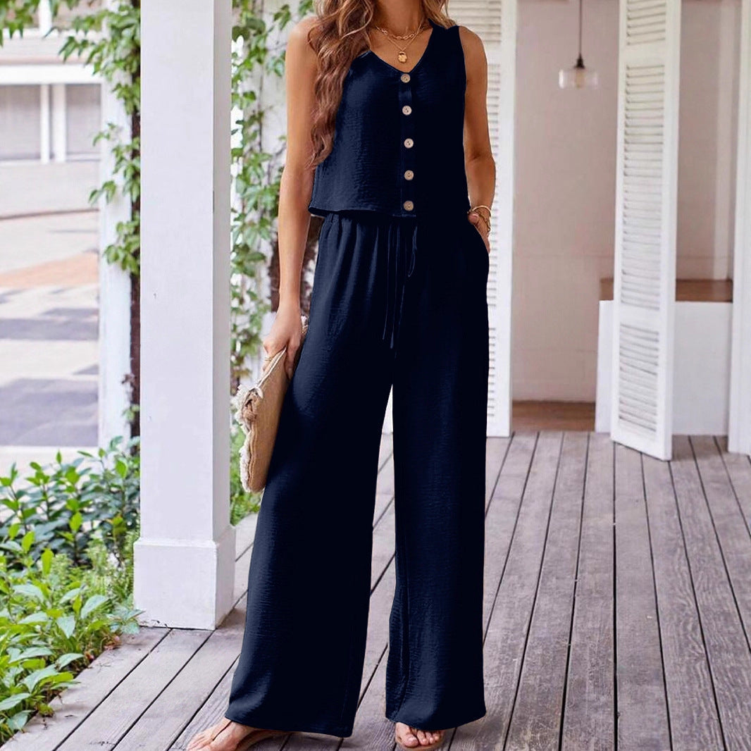 Women's jumpsuit with buttons and wide leg