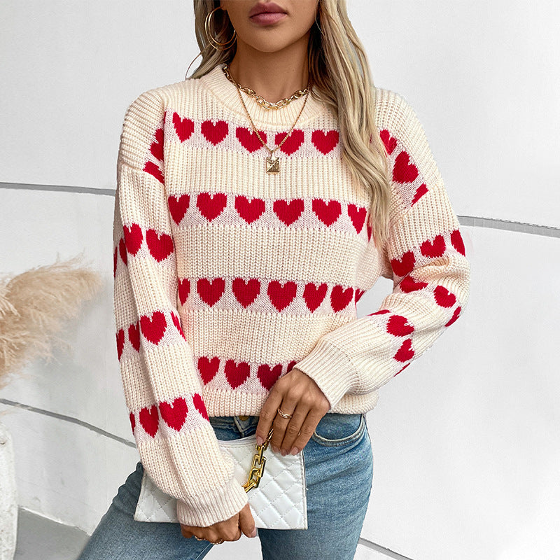 Women's cozy pullover with heart pattern