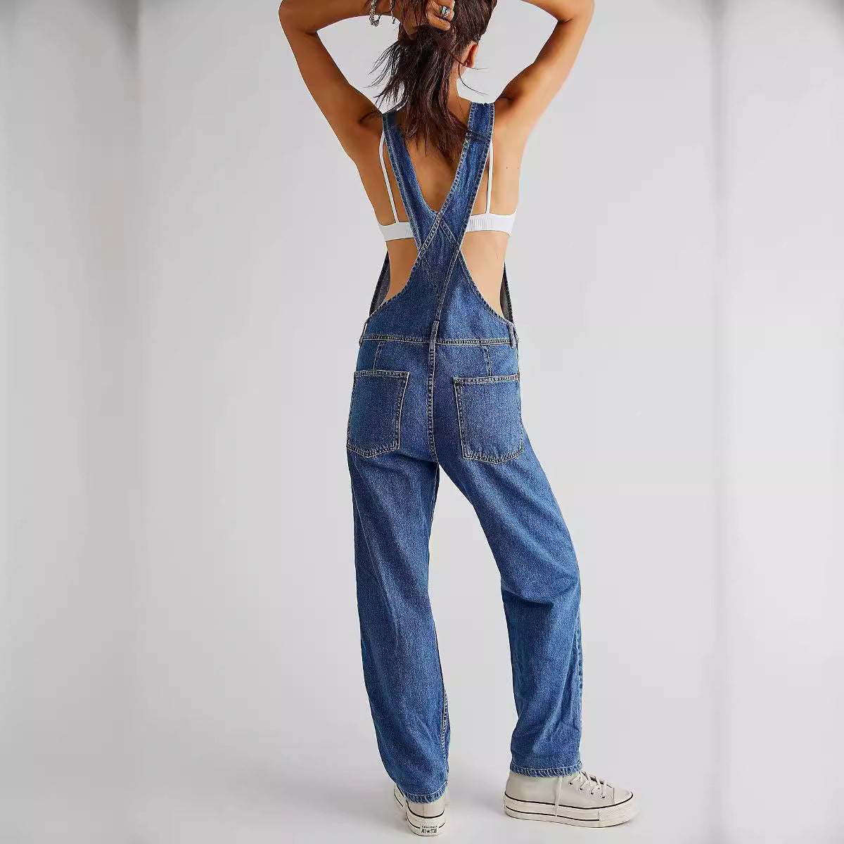 Women's dungarees with modern cut and comfortable fit