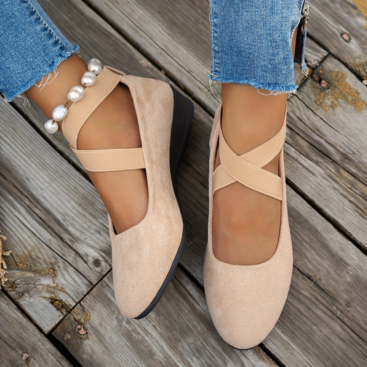 Simple Women's Ballet Flats Made of Breathable Velvet