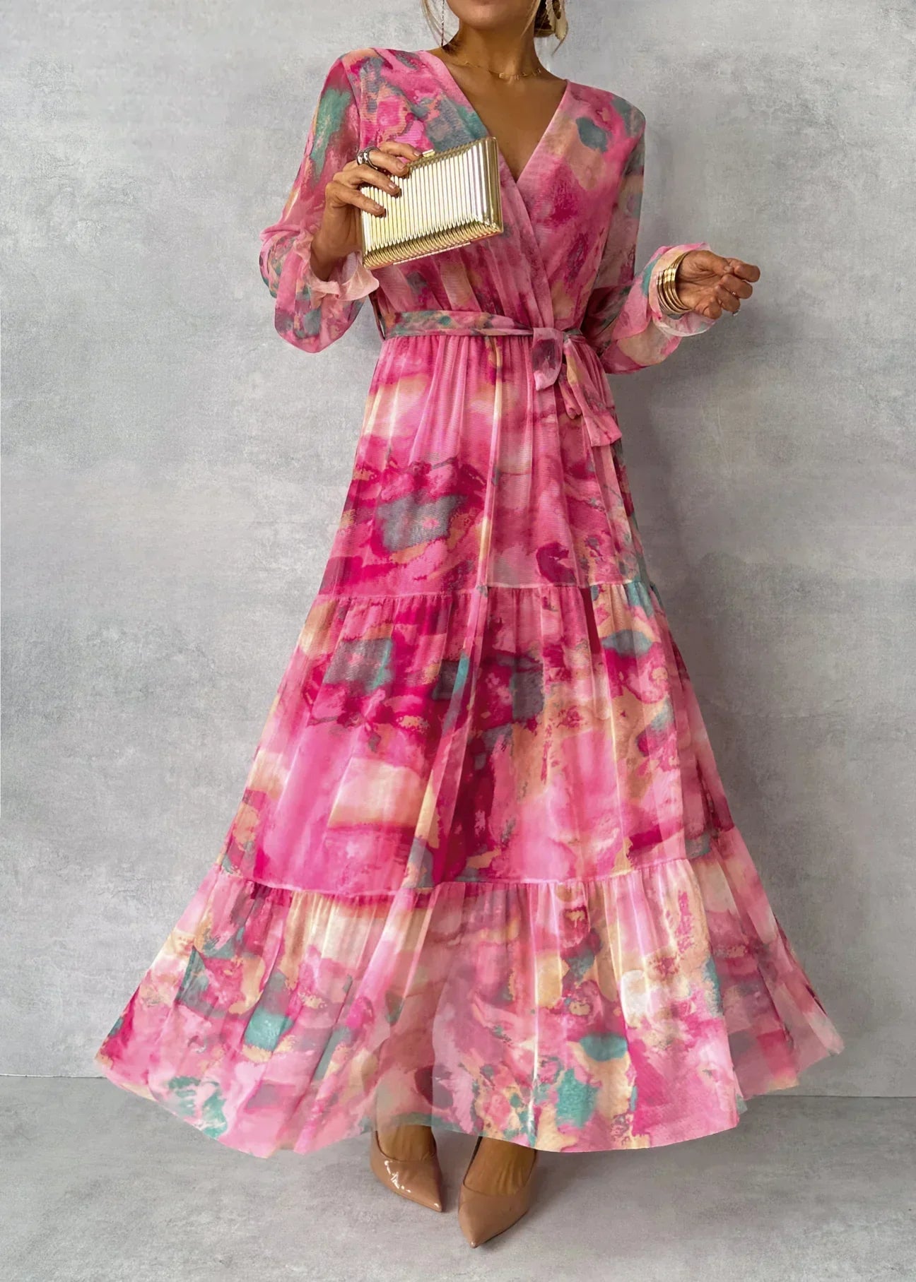 Elegant Long-sleeved Maxi Dress With Floral Pattern