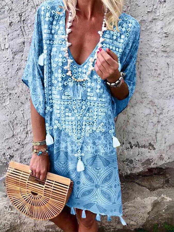 Women Boho-Chic Kaftan with V-neck and Tassel Details