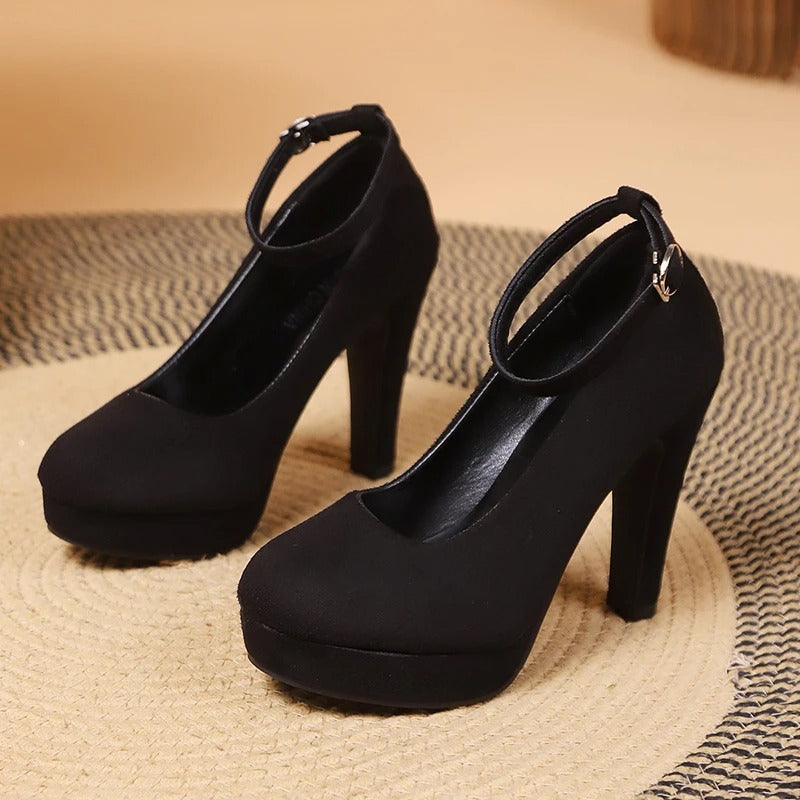 Elegant and Seductive High-heeled Shoes