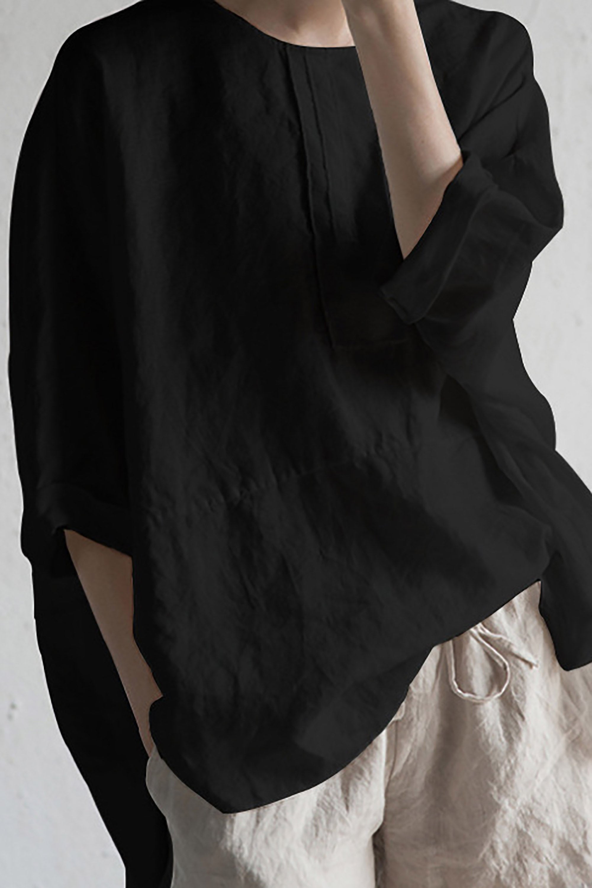 Stylish Cardigan Made of Japanese Linen - Half Sleeves and Round Neckline