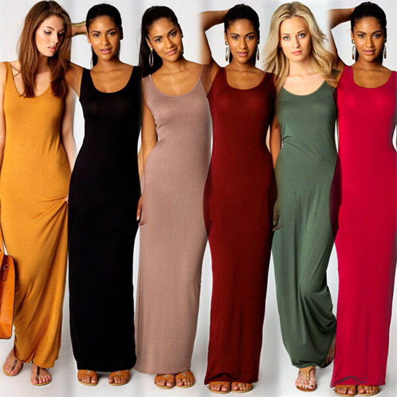 Women's maxi dress made of soft jersey with a deep round neck