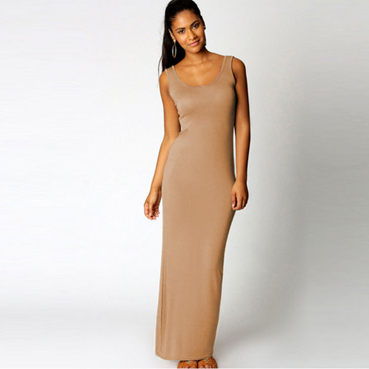 Women's maxi dress made of soft jersey with a deep round neck