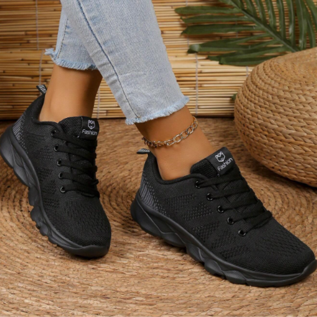 Sneakerssporty Lace-Up Sneakers With Non-Slip Sole