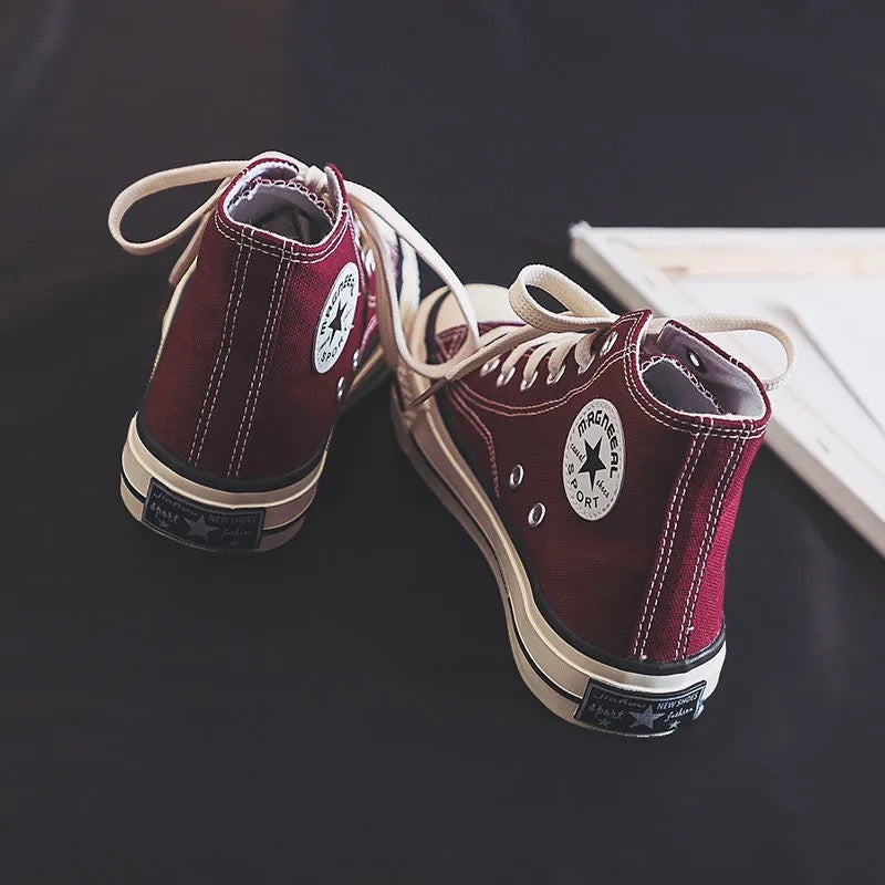 Women High Format Sneakers made of lightweight and breathable canvas with classic design
