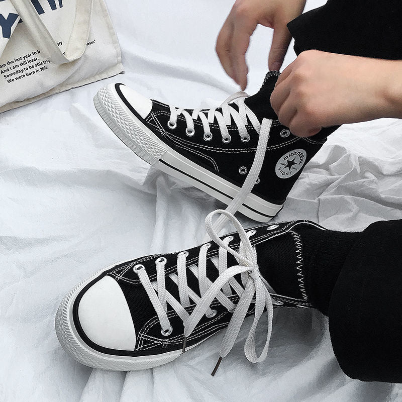 Women High Format Sneakers made of lightweight and breathable canvas with classic design