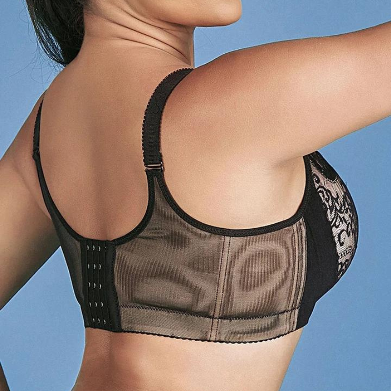 Push-Up Bra