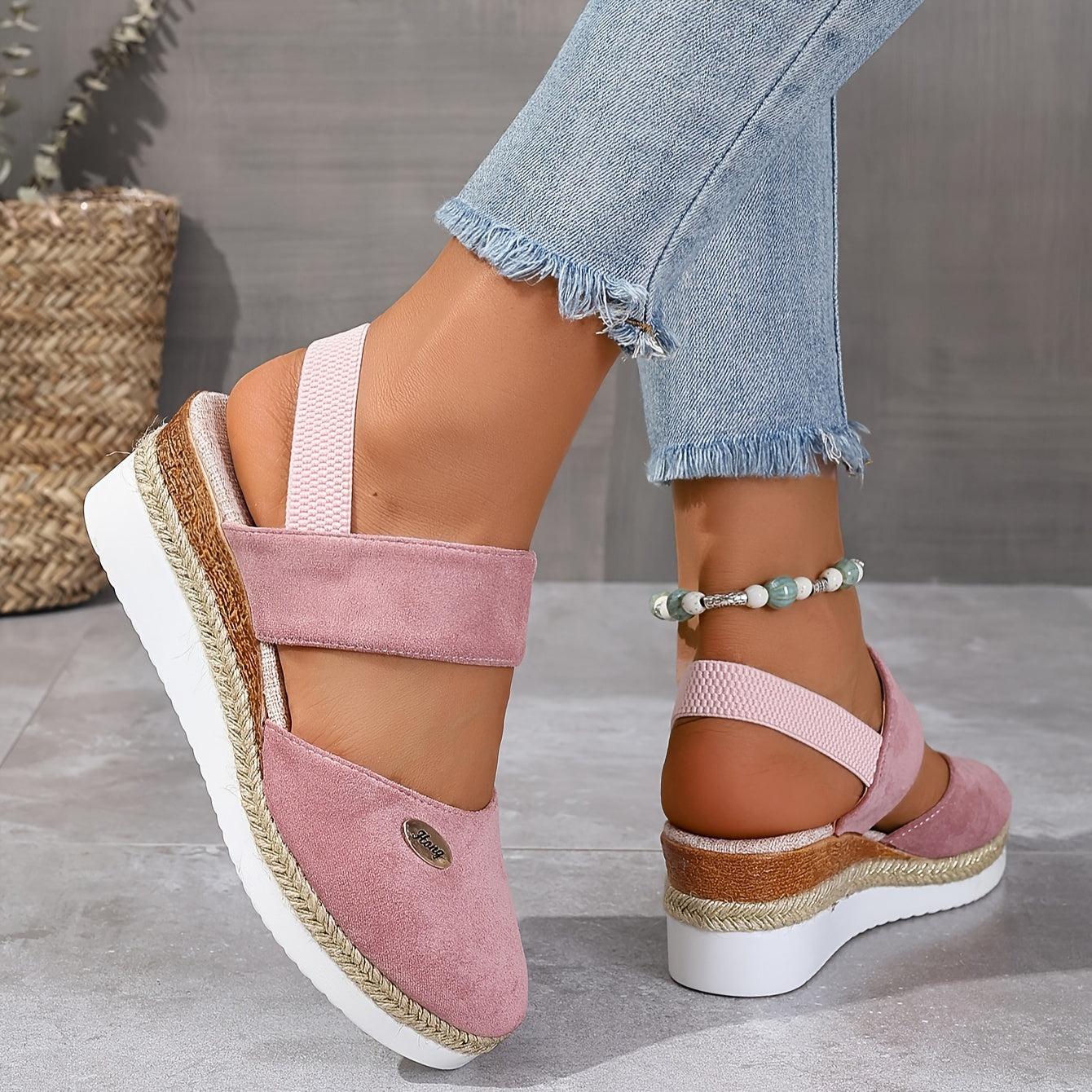 Women's Platform Sandals: Non-slip, Closed Toe, Elastic Strap