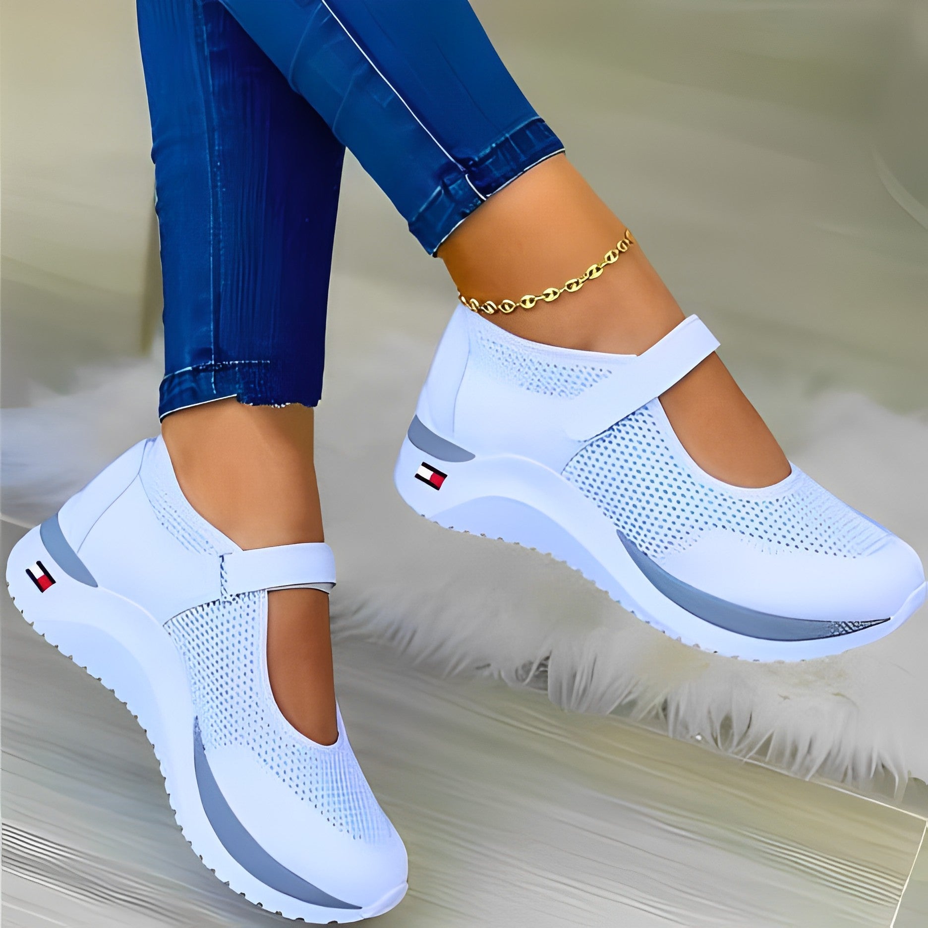 Lysse Lightweight Mesh Shoes