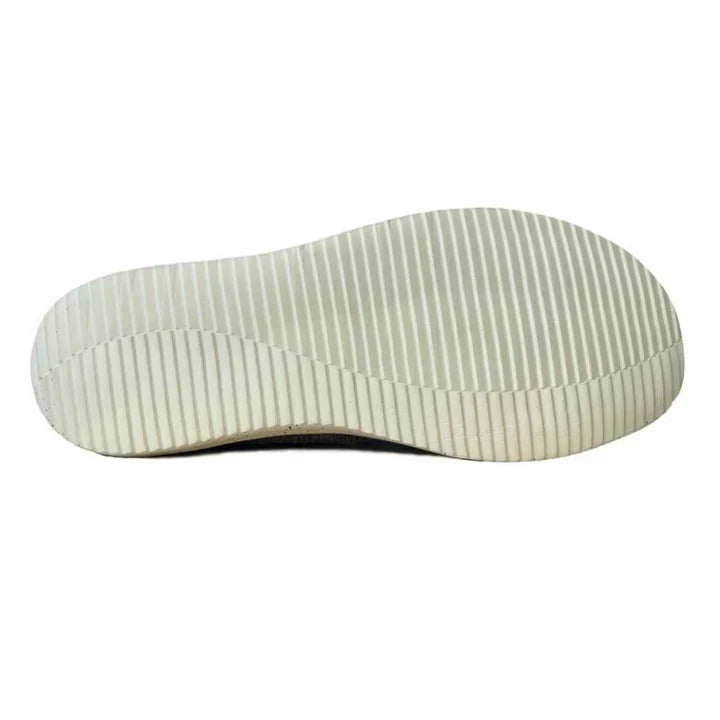 Light Comfortable Slip-On Shoes