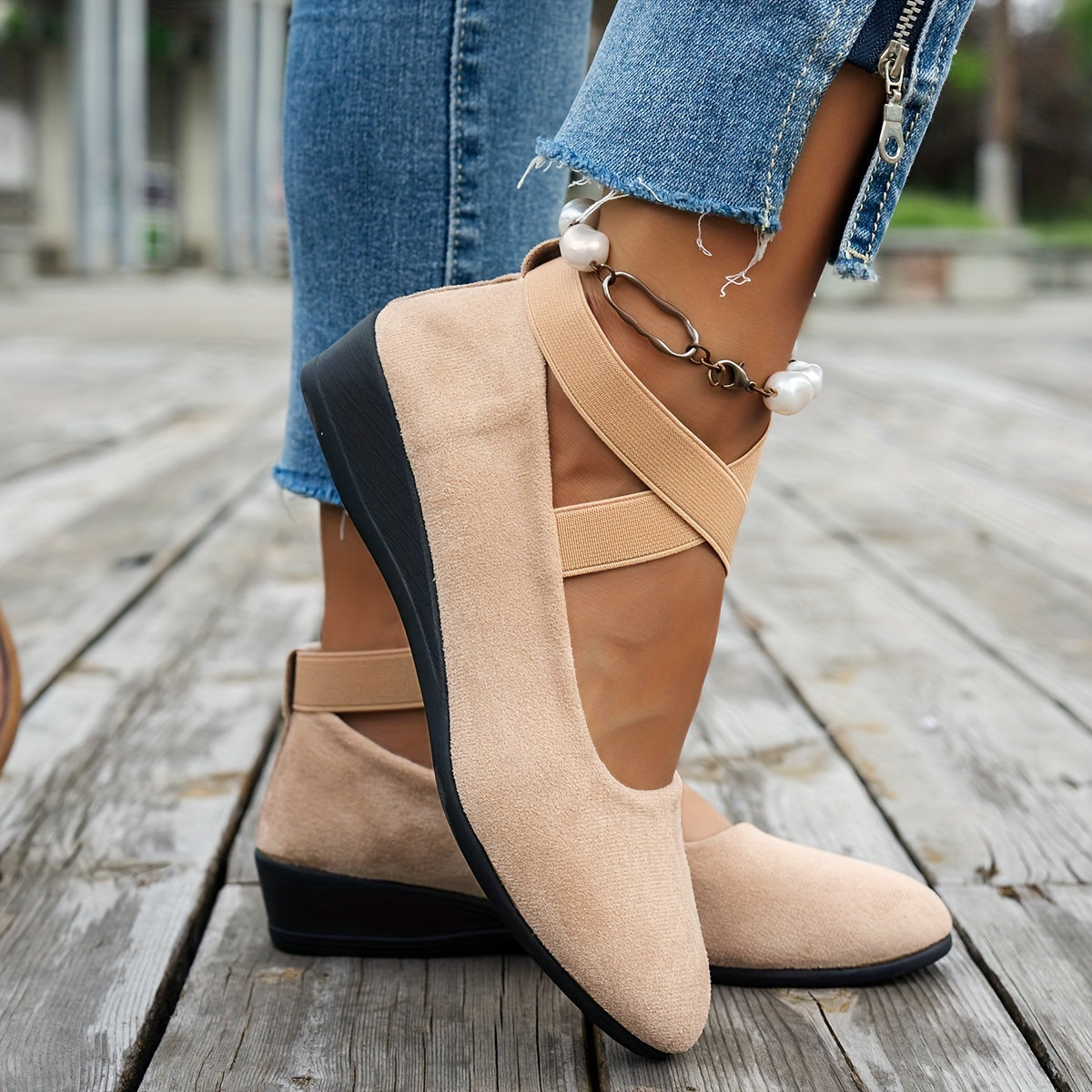 Simple Women's Ballet Flats Made of Breathable Velvet
