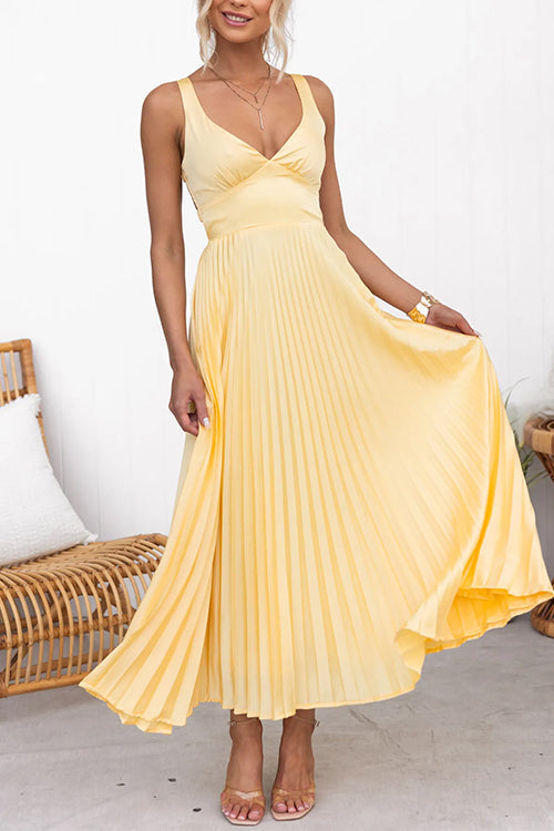 V-neck Back Cut-out Pleated Maxi Cami Dress