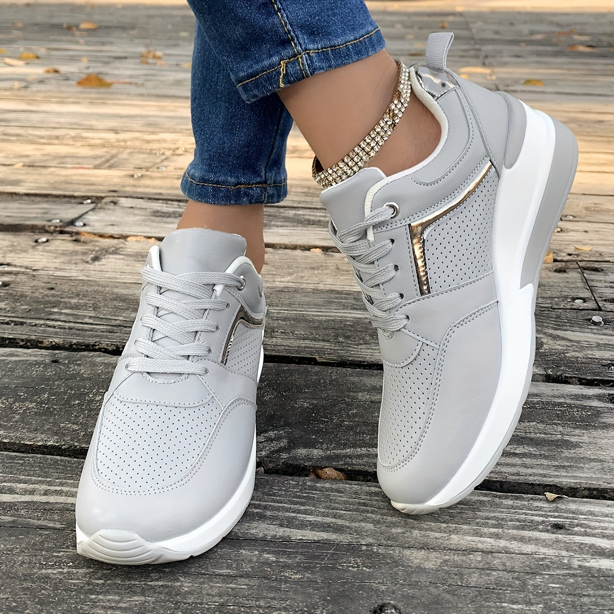 Lysse-Fashion | Solid Color Sneakers For Women Ideal For Everyday Use