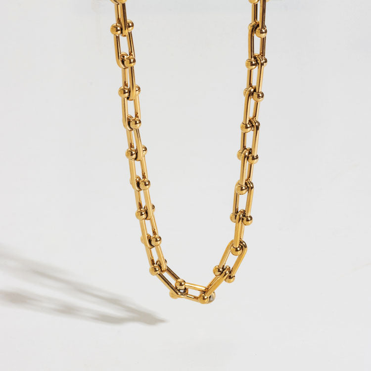 Horseshoe Necklace U Shaped Closure Thick Chain