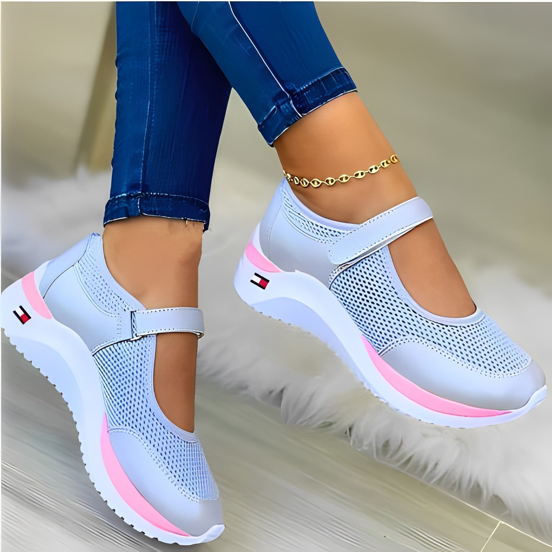 Lysse Lightweight Mesh Shoes