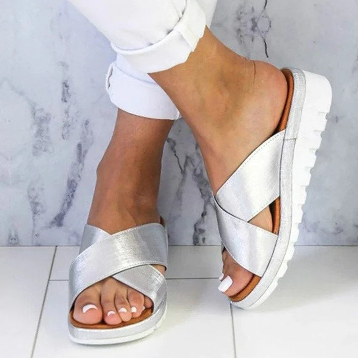 Lysse | Supportive Sandals