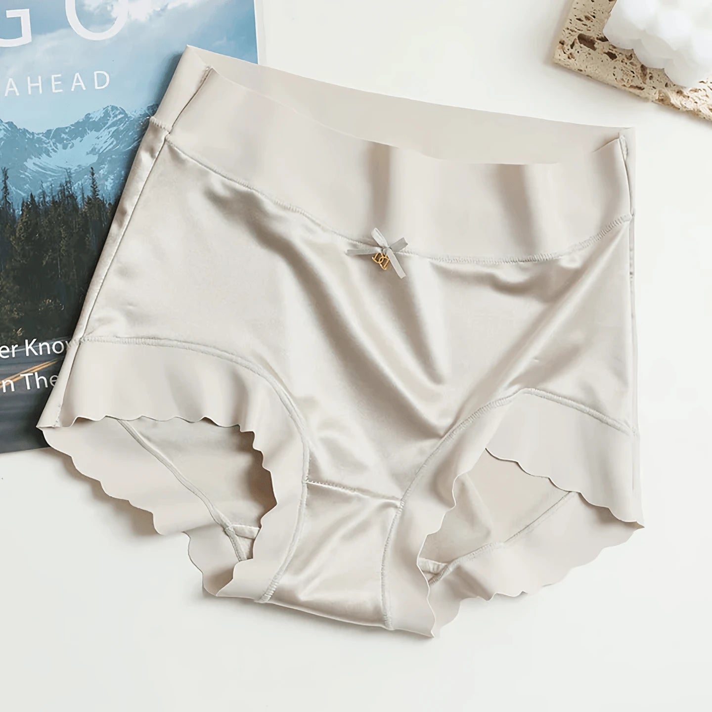 5 Piece Seamless Satin Soft Vanee