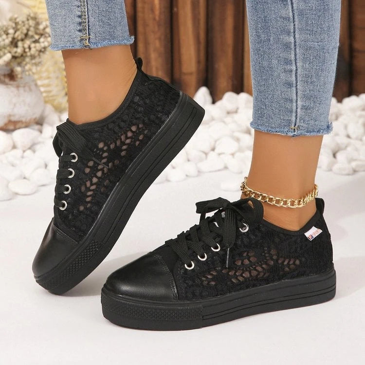 Women's sneakers with delicate lace pattern and non-slip sole