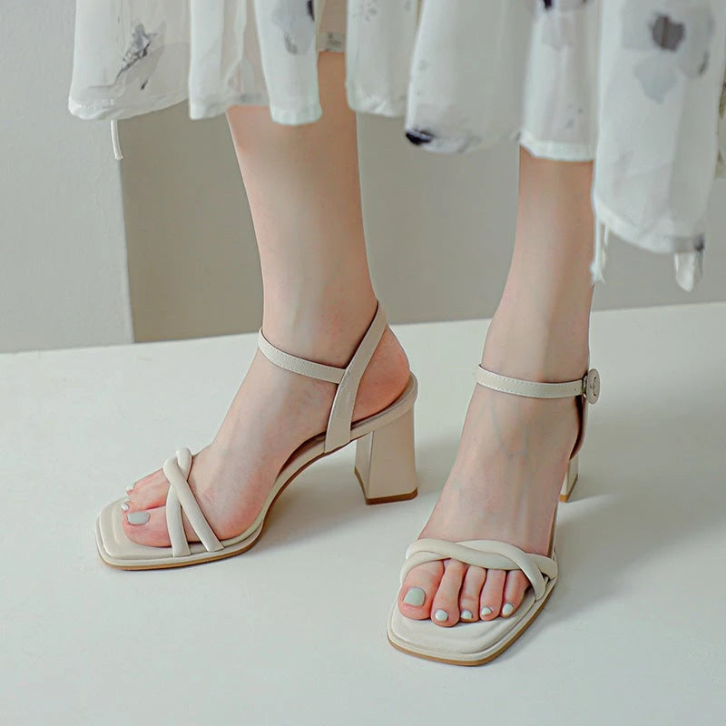 Women Chunky Block-heel Strap Sandals