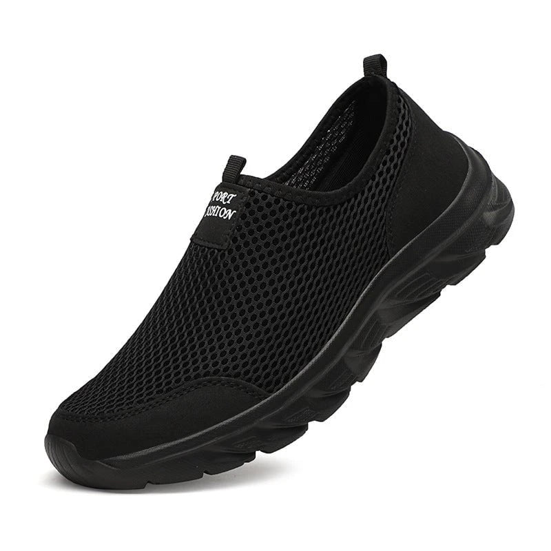 Men Breathable Slip-On Walking Sneakers