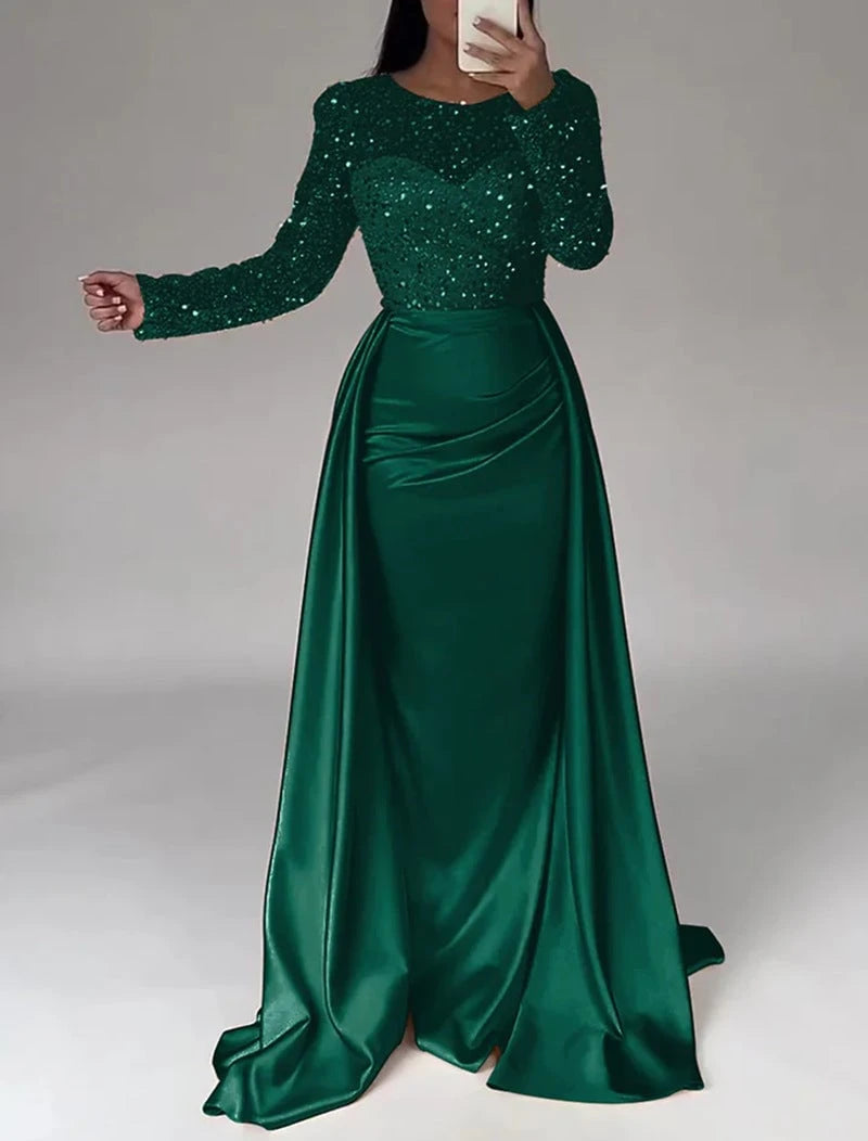 Women's Glamorous Evening Dress with Sparkling Beads and Flowing Skirt