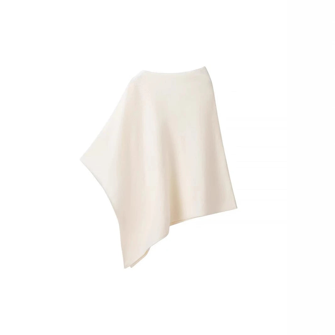 Ladies poncho made of soft, high-quality material with an elegant cut