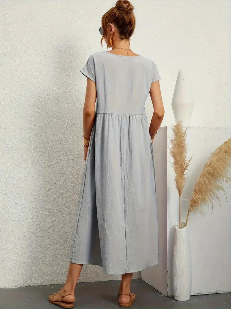 Refined Linen Summer Dress with Practical Pockets