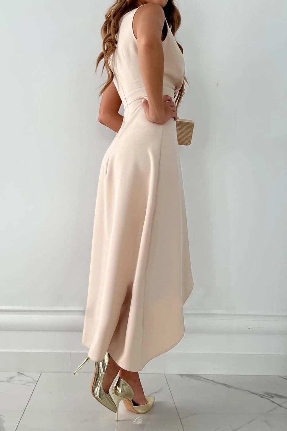 Stylish V-neck Midi Dress