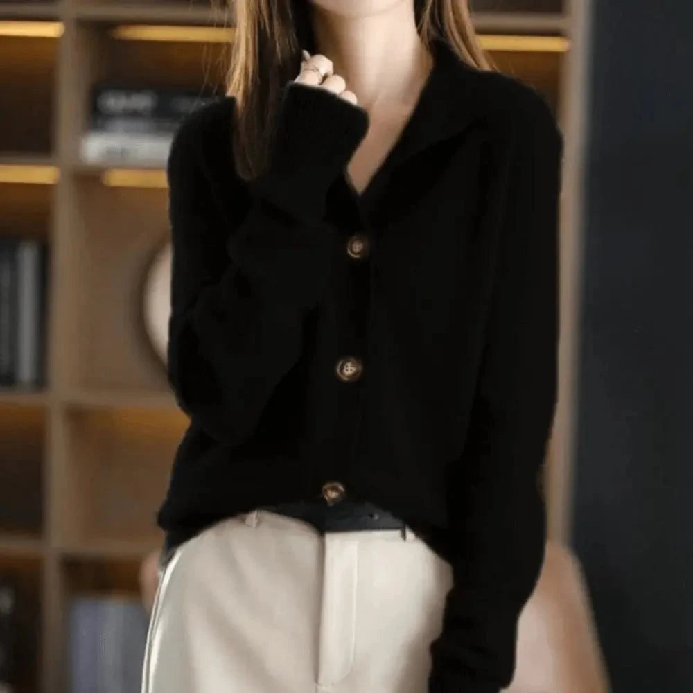 Luxurious cashmere cardigan