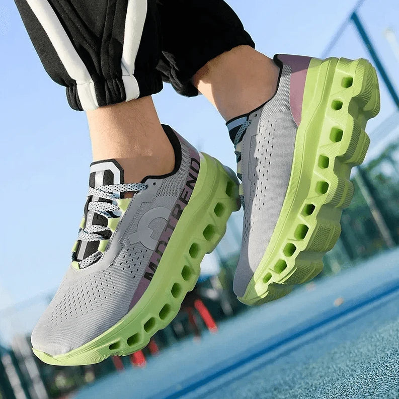Lightweight running shoes