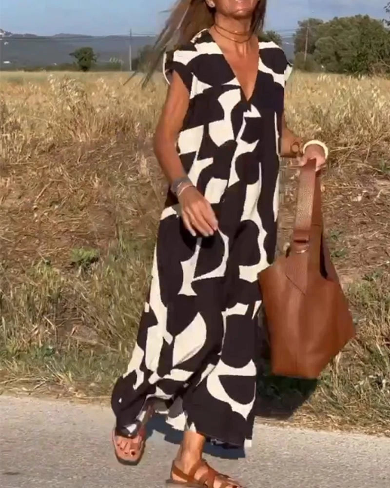 Amaramaxi Dress With Print And V-Neck