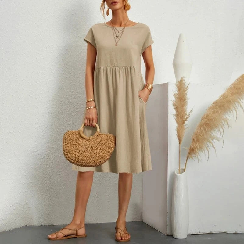 Dress With Round Neck Made Of Cotton