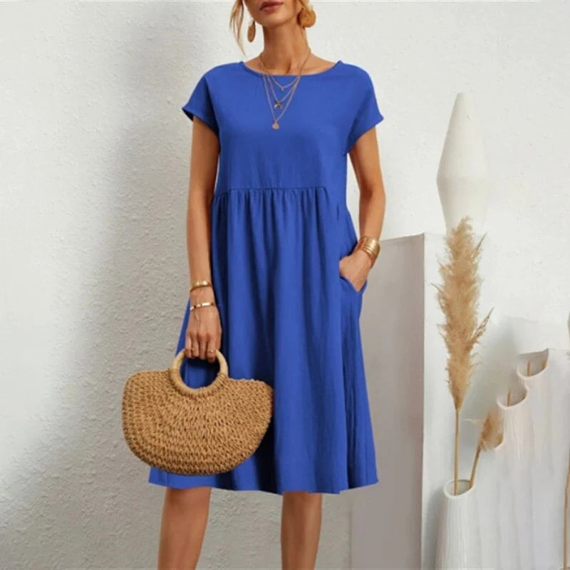 Dress With Round Neck Made Of Cotton