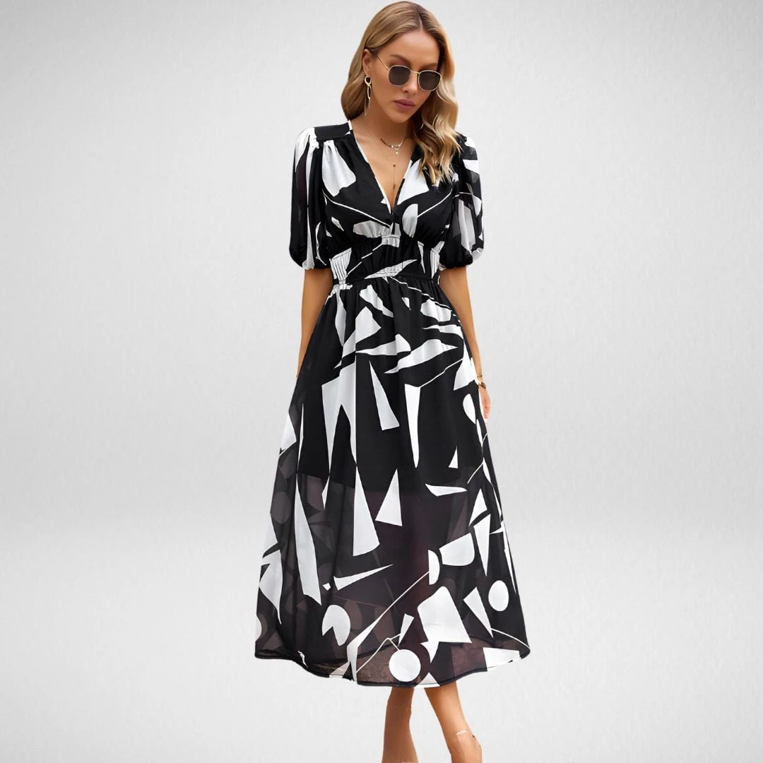 Charming Dress With V-Neck