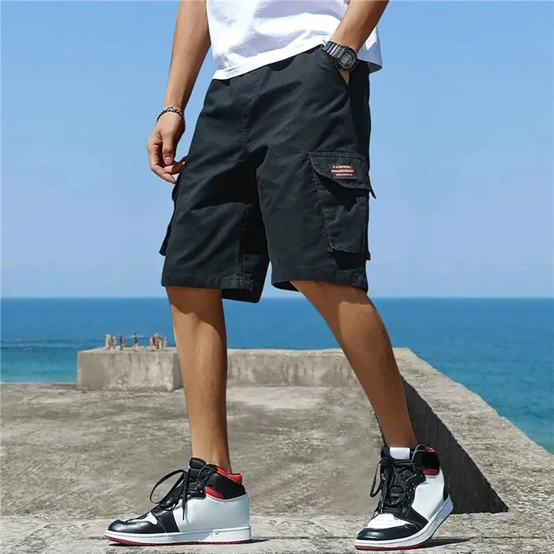 Baggy Shorts With Multiple Pockets