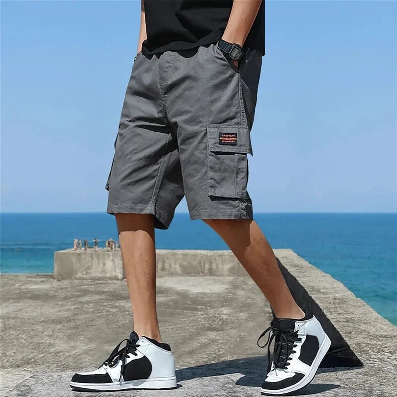 Baggy Shorts With Multiple Pockets
