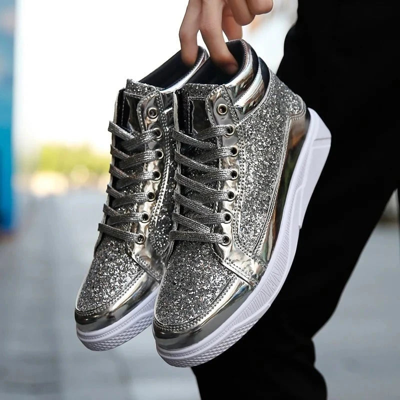 Men's Basketball Shoes With Shiny Effect