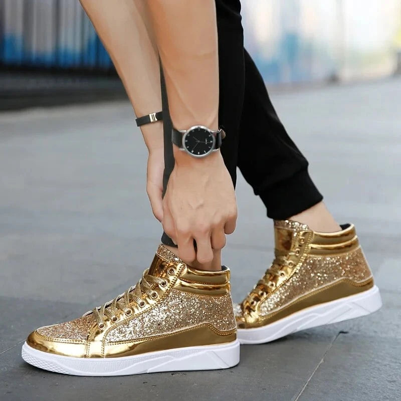 Men's Basketball Shoes With Shiny Effect