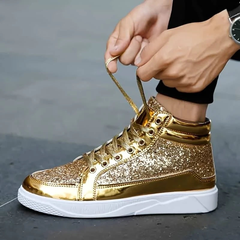 Men's Basketball Shoes With Shiny Effect