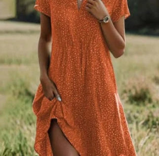 Short-sleeved Green Mini Dress With Dots