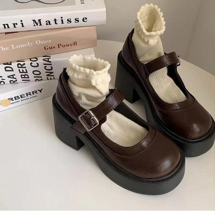 Ladies Mary Jane Pumps With Modern Design and High-quality Buckle W&w