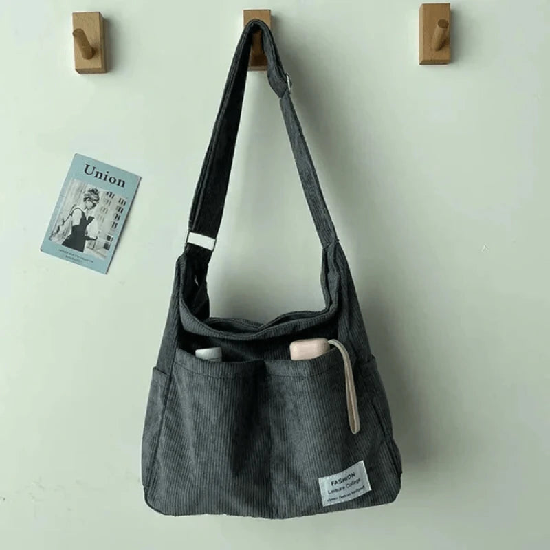 Women's Modern Shoulder Bag Black