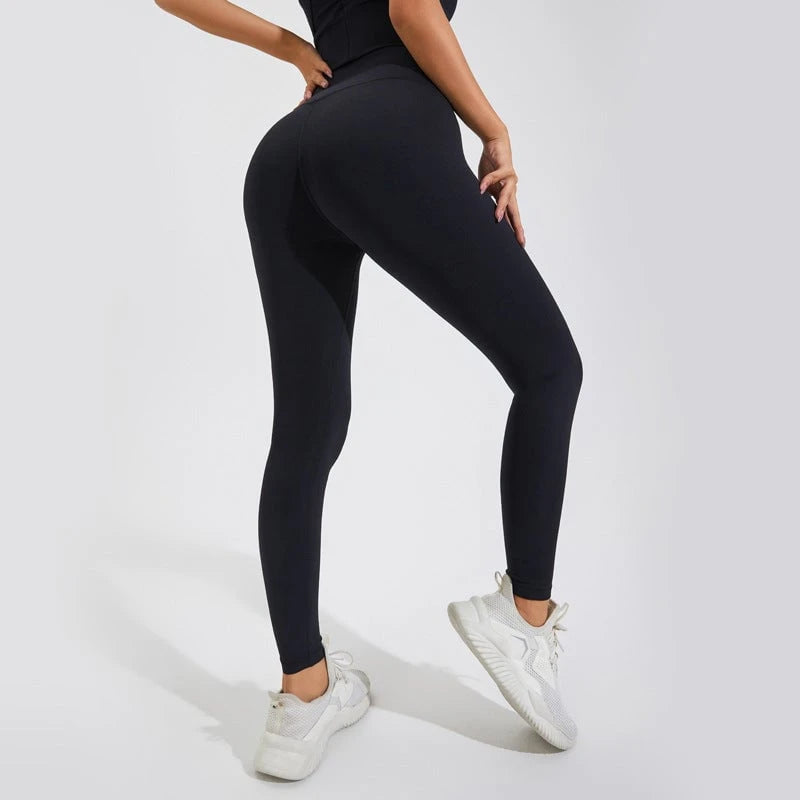 Women's High Comfort Leggings with Shaping and Moisture Regulation