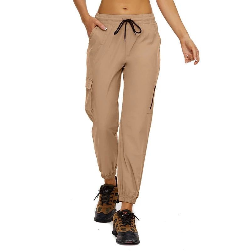 Women's cargo pants with elastic waistband and practical pockets