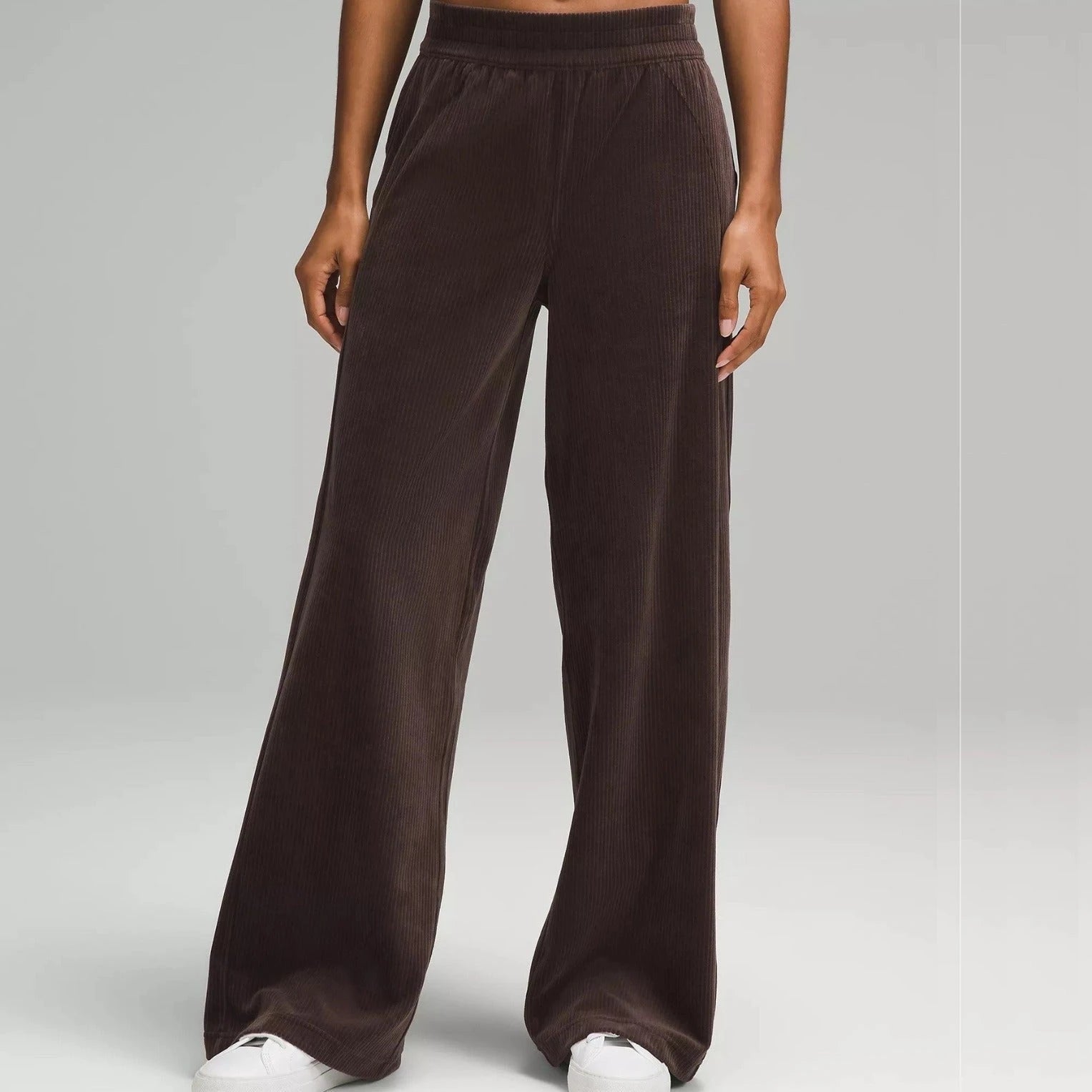 Women's Wide-Leg Corduroy Trousers